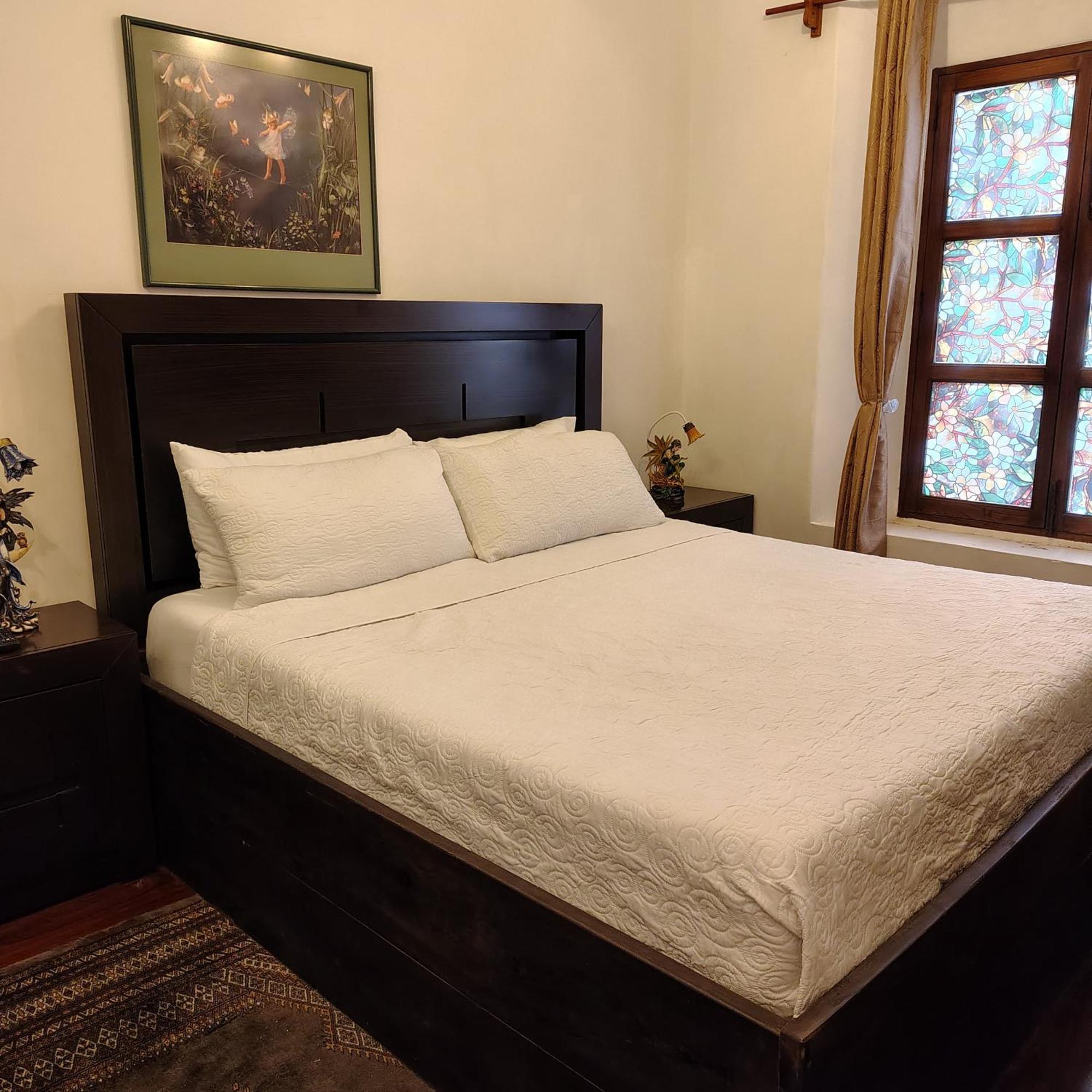 Indian Palace Hotel Boutique Spa & Restaurante Antigua ภายนอก รูปภาพ